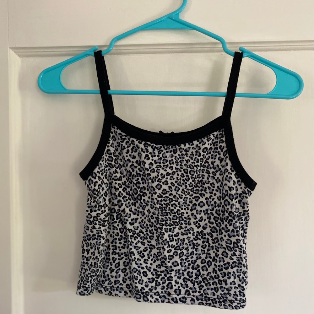 Brandy Melville tank top - Picture 1 of 3